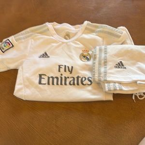 adidas Real Madrid Youth Jersey Kit Size Medium